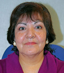 Dr. Gloria Abad